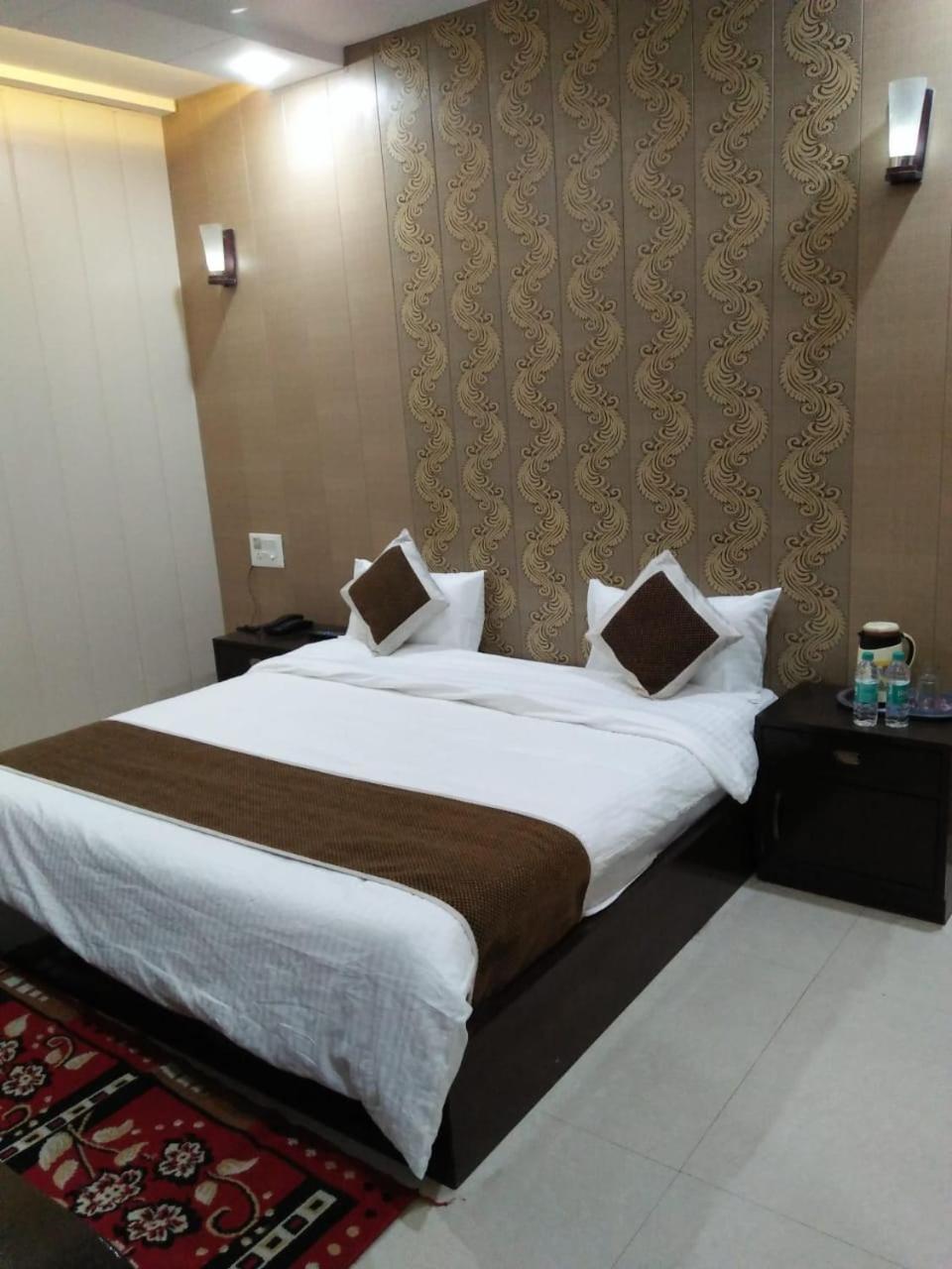 Dazzling East Gate Hotel Agra  Exterior foto